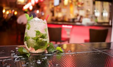 В Южной Корее создали татуировку, распознающую GHB в напитке за секунду