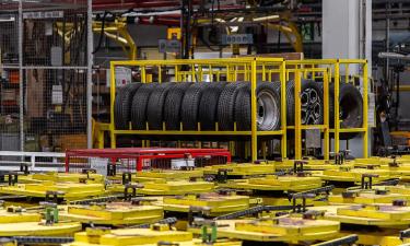 Автозаводы Toyota и Volkswagen в Шушарах и Нижнем Новгороде перезапустят — Алиханов