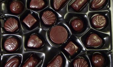 Продажу конфет с алкоголем школьникам на маркетплейсах раскритиковал Виталий Милонов