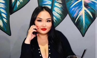 Блогер-мем из Якутска Анжелика Протодьяконова стала жертвой нападения