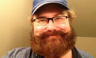 Сексолог: женщины предпочитают мужчину с бородой, желая чувствовать себя в безопасности