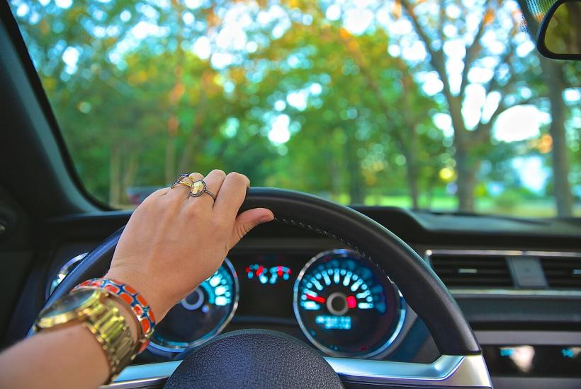 Двигатель автомобиля