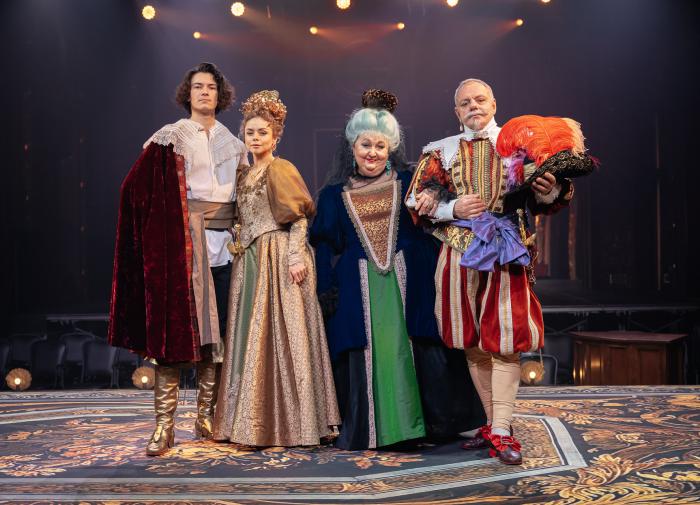 Театр на Трубной приглашает 2 января на премьеру