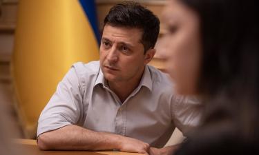 Запад перекладывает вину за поражение на Зеленского — политолог Колчин