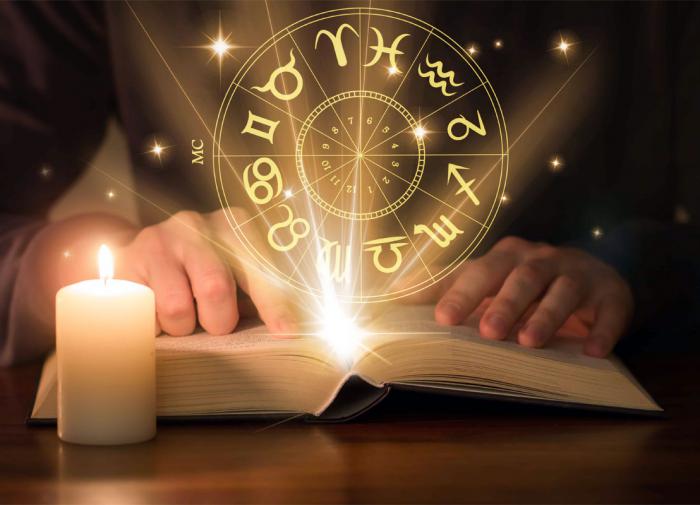 Российские учёные объяснили опасность астрологии