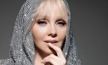 Валерия говорит по-французски: певица рассказала, как освоила язык любви