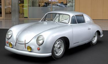 Не страшны ни дороги, ни годы: европейцы, прошедшие миллионы километров без усталости