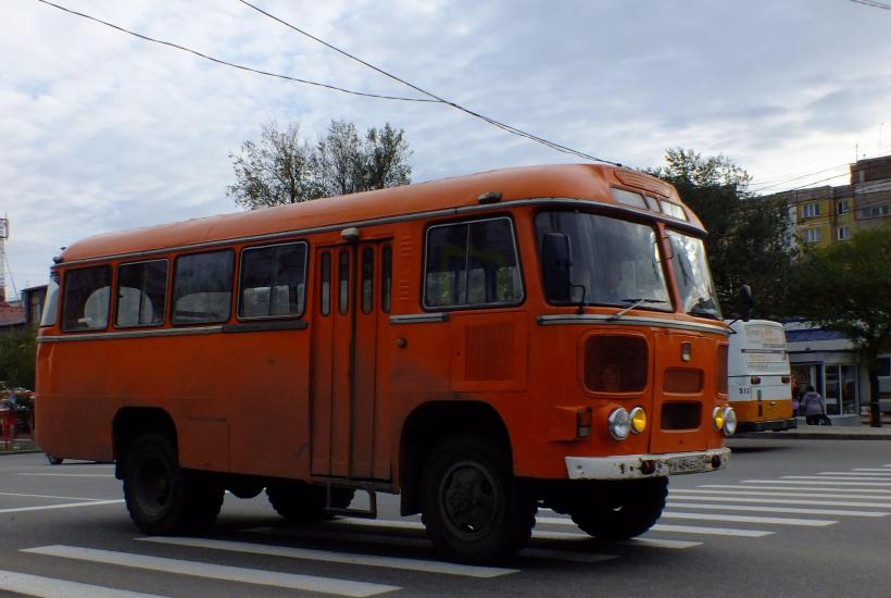 ПАЗ-3102 ф8