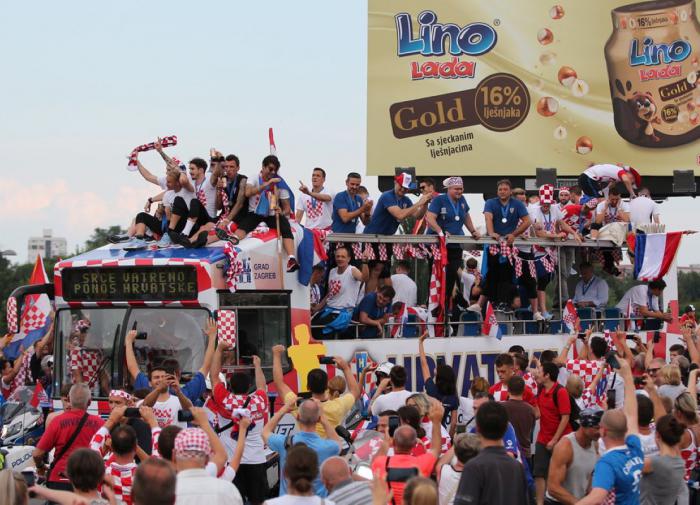 Объяснена причина агрессивного поведения мужчин на футбольных стадионах