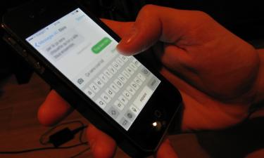 Подмена доменов в открытках приводит к краже паролей — Дмитрий Долгов