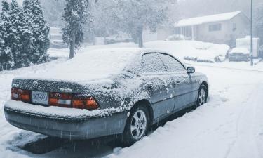 При −40° авто прогревают тепловой пушкой и матами