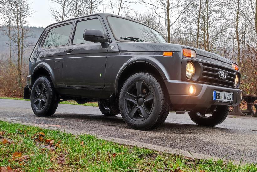 Lada Niva Legend