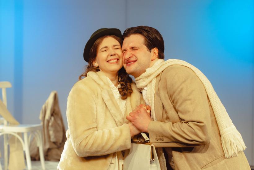 Сцена из спектакля театра МОСТ ГУДОК!