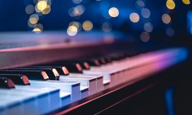 В финале ВИА Суперстар борьба стала жаркой: кто выиграл и стал настоящим героем шоу