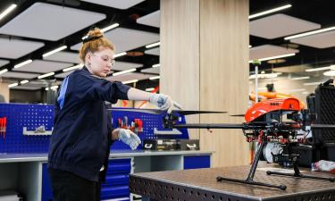 Причины пересмотра списка профессий для женщин объяснила Светлана Бессараб