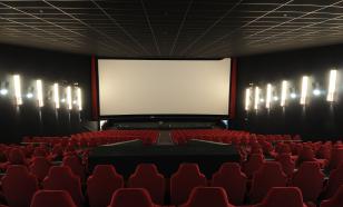 Кинокритик Шнейдеров остался не в восторге от нового фильма "Летучий корабль"