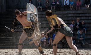 Рацион убийц: гладиаторы накануне боя ели лёгкие завтрак и обед и не пили вино