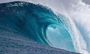 Штормовые волны смыли пляж Джомтьен в Паттайе