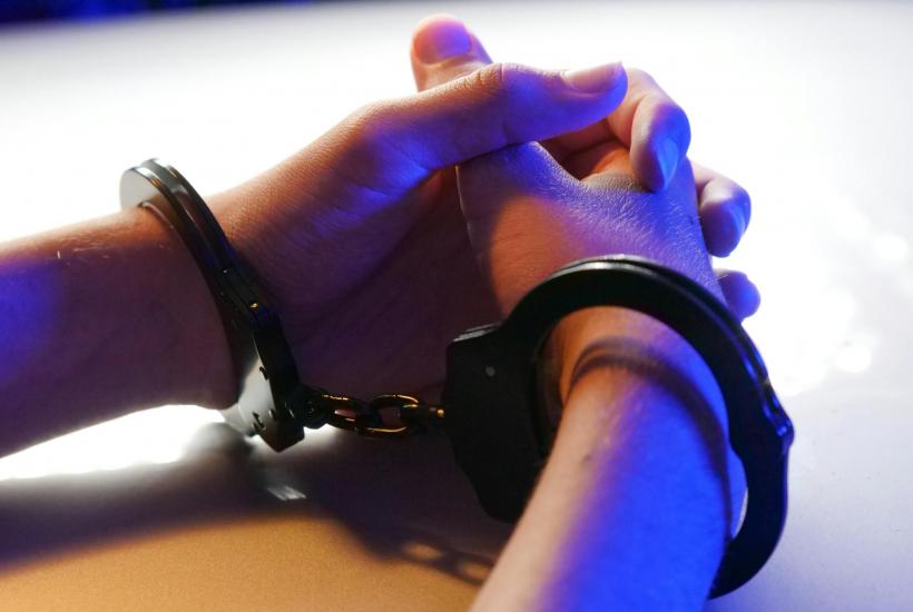 Преступник