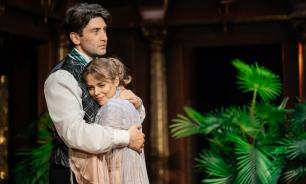 Тайна безупречного облика: спектакль "Красавец мужчина" заставит задуматься о любви