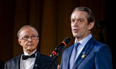 Владимир Машков получил награду на форуме “Золотой Витязь”