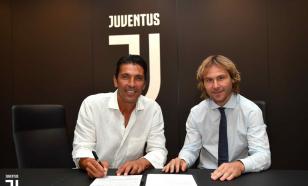 Буффон еще год поиграет в "Ювентусе"