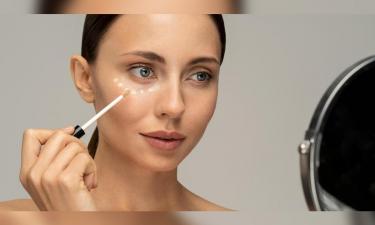 Фиксация макияжа пудрой предотвращает забивание консилера в морщины — iGlanc