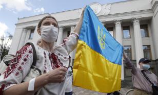 В Киеве заявили, что для украинцев готовят большую "похабную зраду"