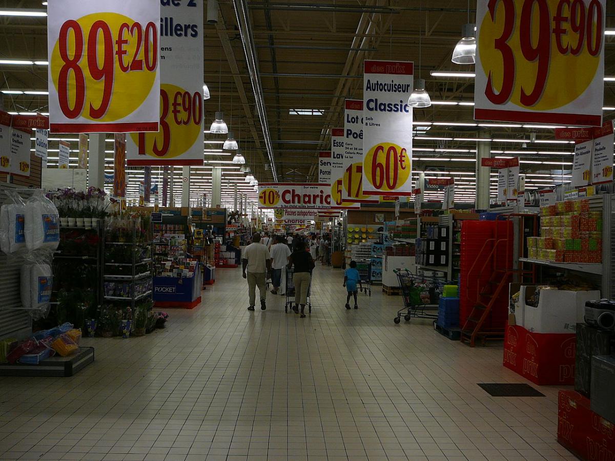 Отказ от американских брендов: супермаркеты свернули на европейский путь