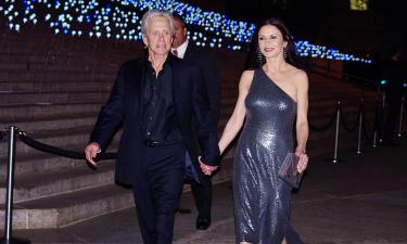 Кэтрин Зета-Джонс и Майкл Дуглас отметили 25 лет брака