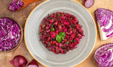 Квашеная капуста заменяет солёные огурцы в винегрете