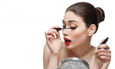 Фантазия маркетологов вместо магии красоты: правда о туши с эффектом 4D