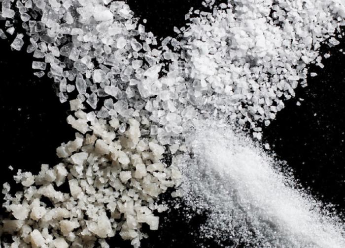 Healthday: избыток соли в диете отвечает за 30% летальных исходов из-за сердца