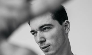 Вода, катамаран и дружба: как актриса Ирина Безрукова спасла от смерти Родиона Газманова