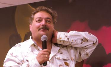 Дмитрий Быков* раскрыл свои планы на возвращение в Россию — и это не то, что вы ожидаете