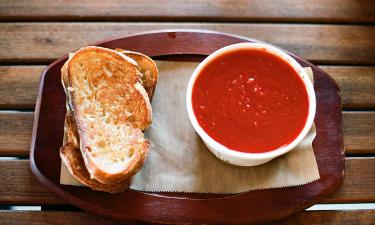 Как сделать суп-пюре из греческого салата: шаги к элегантному ужину