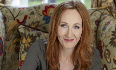 Джоан Роулинг против Эммы Уотсон: в чём писательница обвинила звезду Гарри Поттера