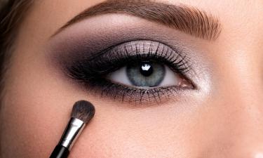 Лавандовые тени подходят для зеленых глаз — эксперт по макияжу Ирина Белова