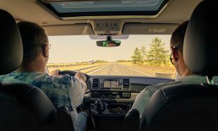 Зачем водители ставят магнит в бачок жидкости для гидроусилителя