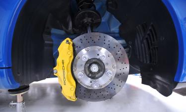 Что делать при отказе тормозов в автомобиле — инструкция для водителей