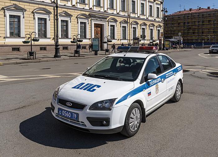 В ГИБДД назвали 7 признаков машин, которые остановят в первую очередь
