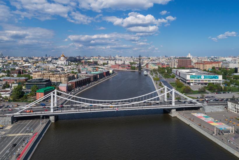 Крымский Мост в Москве