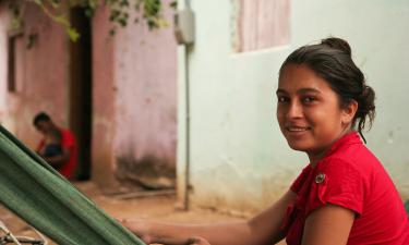 История одного курьера: цыгане останавливают доставщиков и воруют соседскую еду