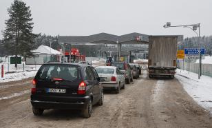 На границе Литвы и Беларуси образовались гигантские очереди
