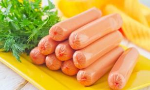 Диетолог объяснила, как выбрать полезные сосиски