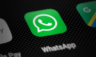 WhatsApp* готовит россиян к новым проблемам