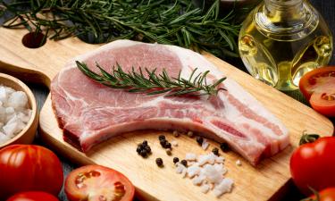 Гастроэнтеролог Логинов назвал опасные продукты в жару