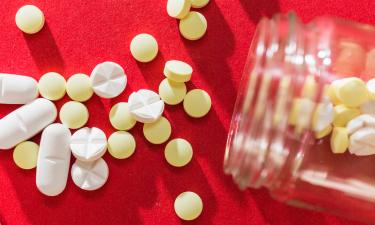 Частый приём обезболивающих повышает риск инфаркта — онколог Владимир Ивашков