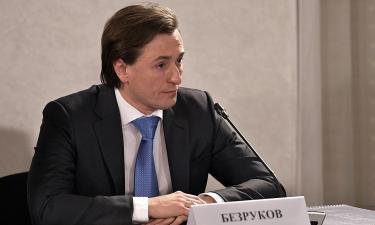 Сергей Безруков ответил на критику за пародию с узбекским акцентом