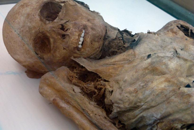 Мумия в часовне римского кладбища возле собора Сант-Андреа